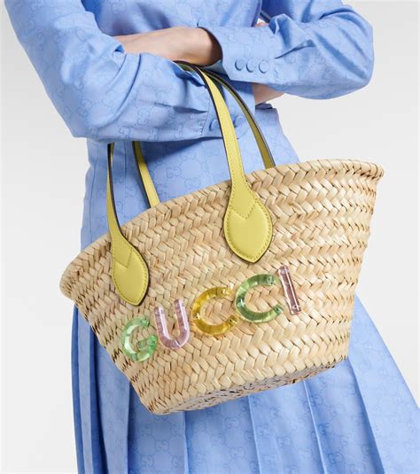 Small logo straw basket bag in beige 